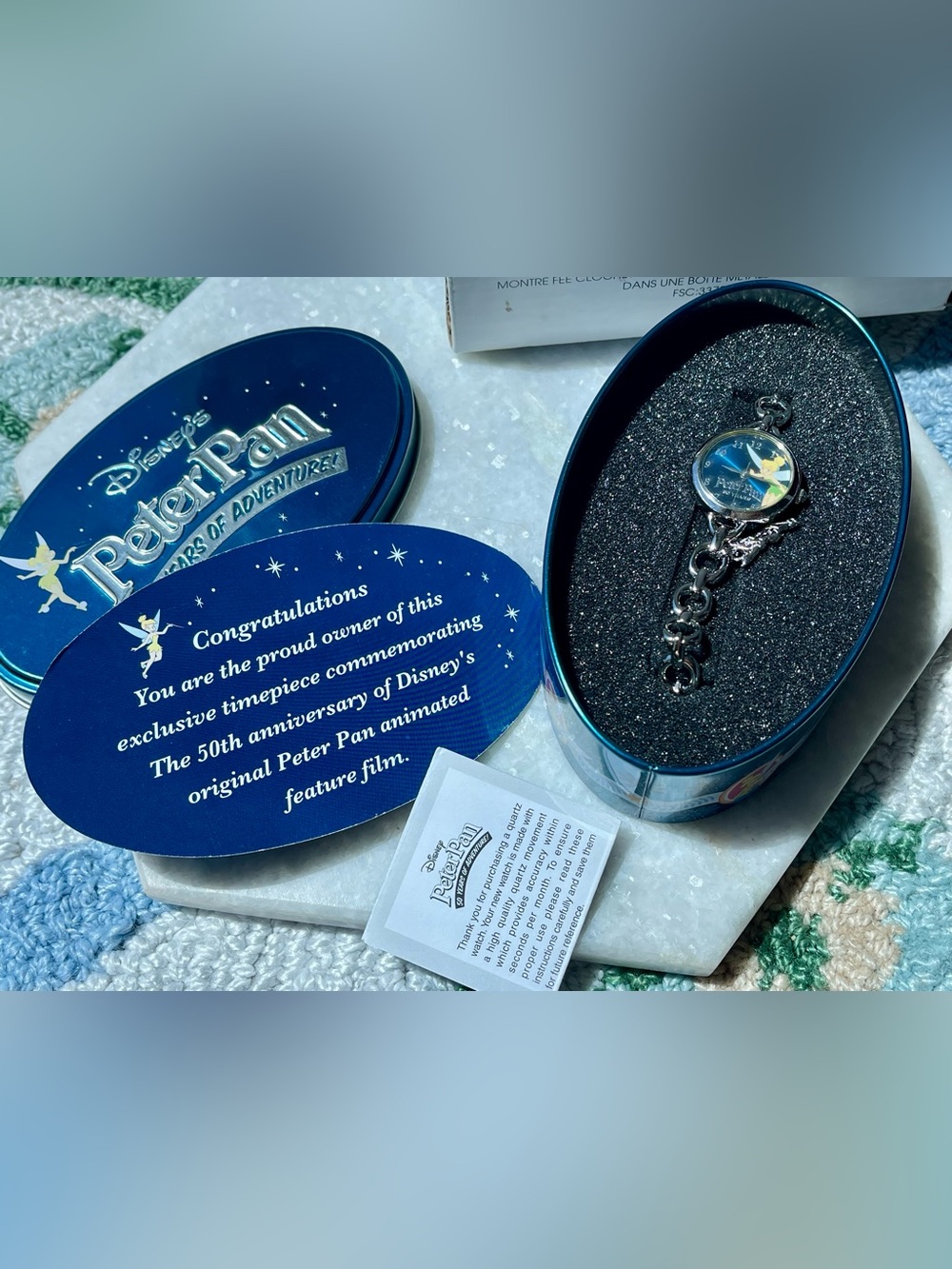 VINTAGE DISNEY PETER PAN 50 YEARS OF ADVENTURE TINKERBELL CHARM BRACELET WATCH